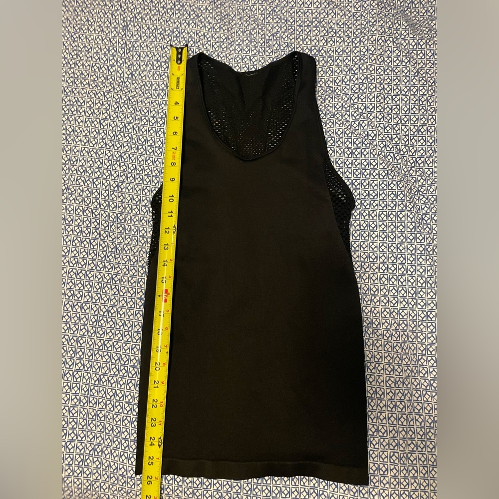 Fabletics Musetta Seamless Openwork Tank - Picture 5 of 7